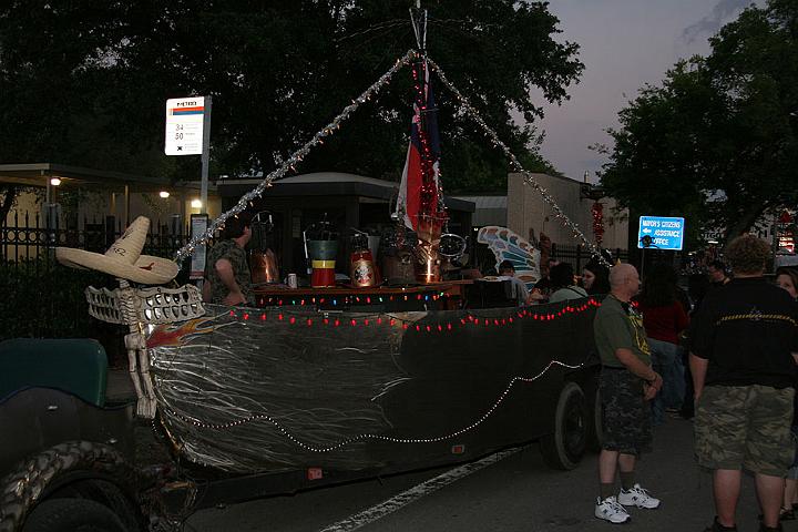 h20070510_ArtCarFriNite 042 
